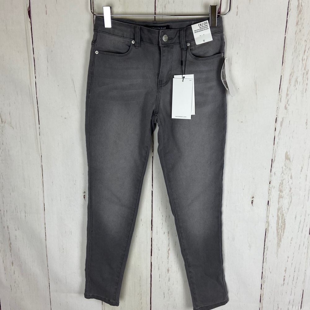 Calvin Klein | Grey Mid Rise Skinny Jeans